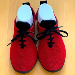 NWOT - ARCOPED’CO SHOES